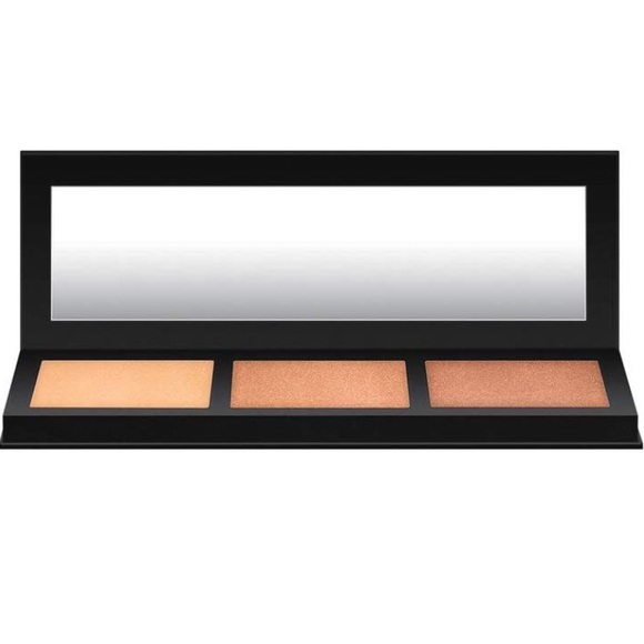 ✨New✨ MAC HYPER REAL GLOW PALETTE Highligther - Picture 3 of 8